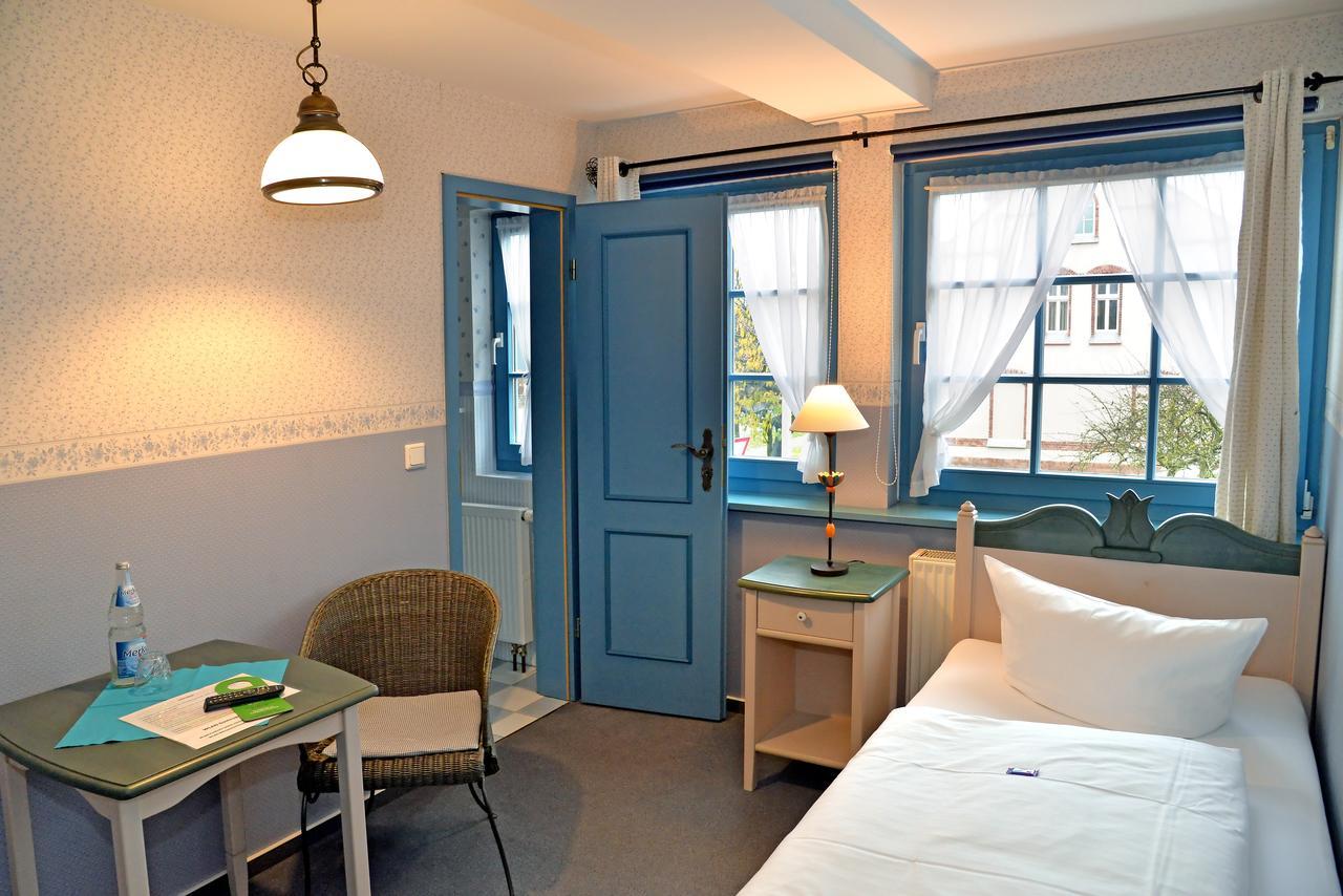 Pension Zum Brauhaus Stralsund Room photo